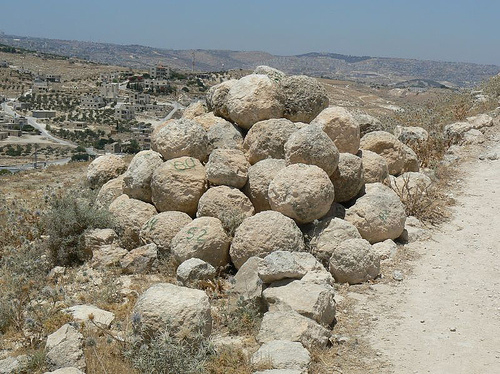 Roman Ballista Ammunition, Herodion (132-135 CE)
