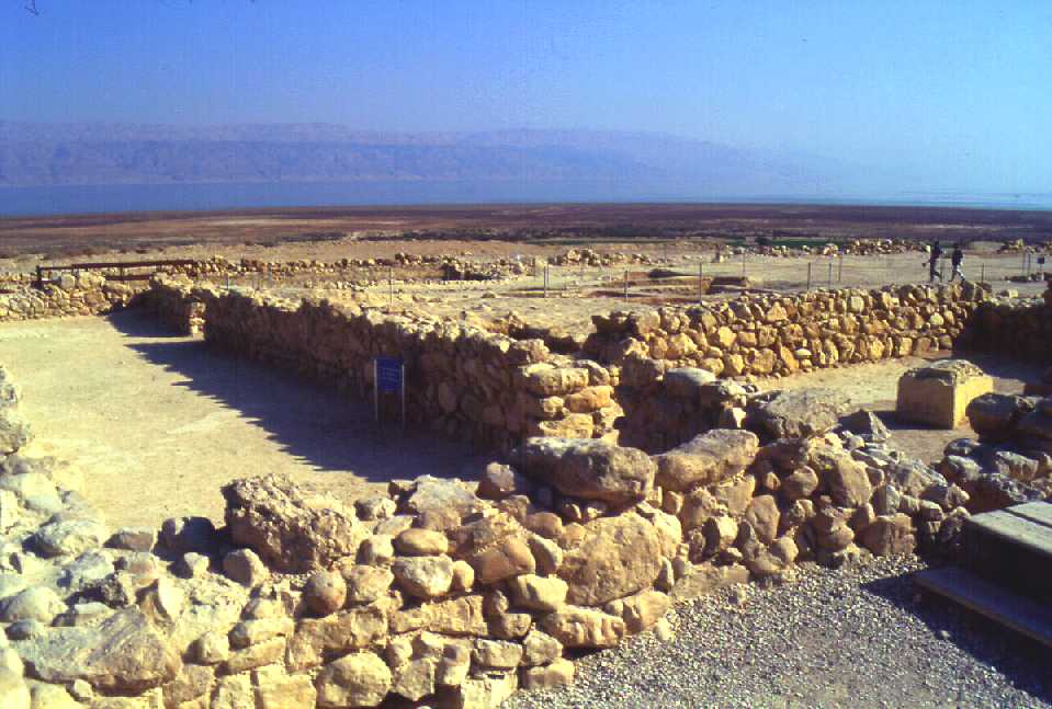 6. Loci 77, 86 + 89, from NW