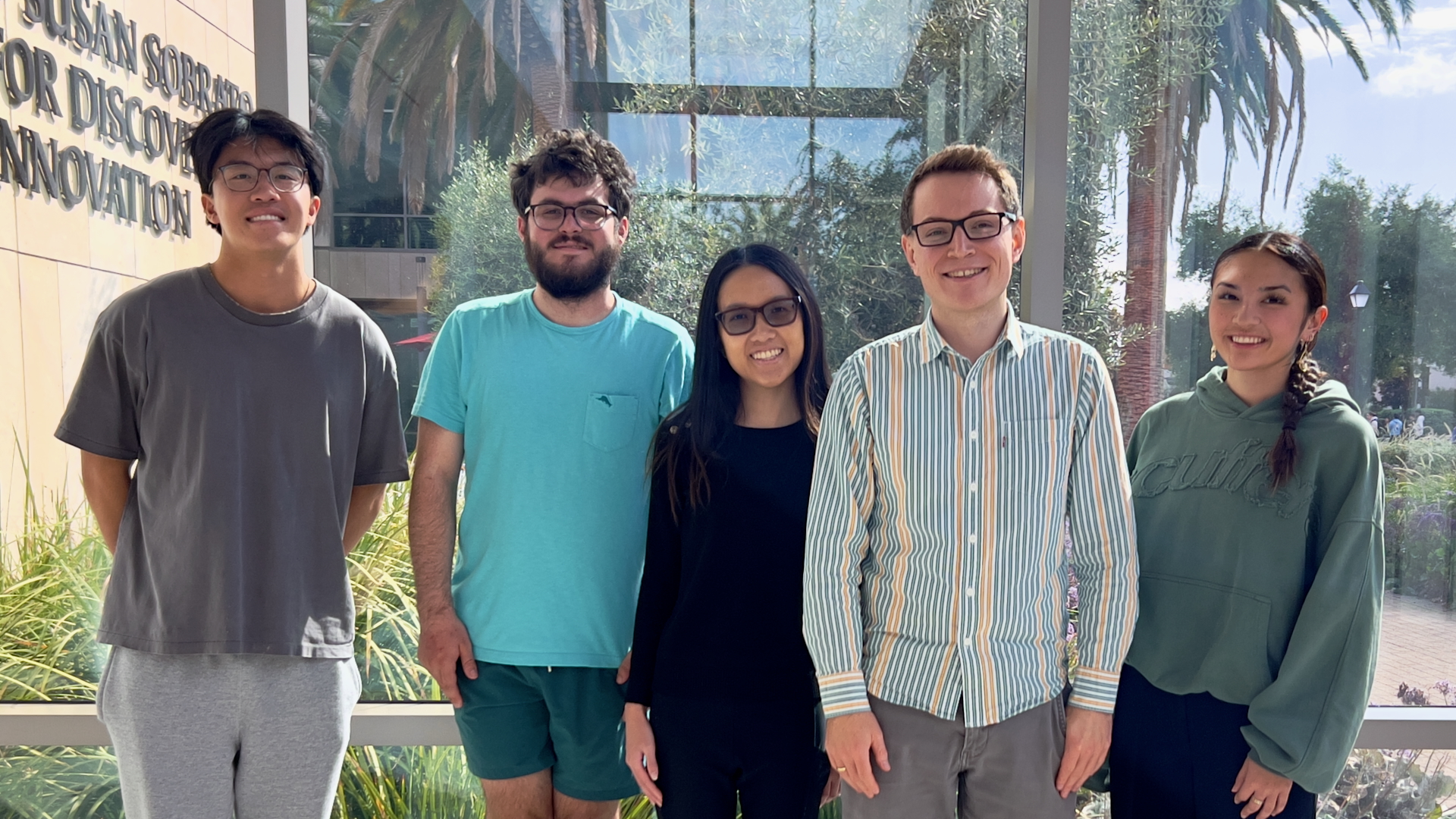 Grotjahn Lab in October 2025