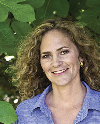 Stephanie Putnam
