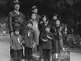 Japanese American Family 